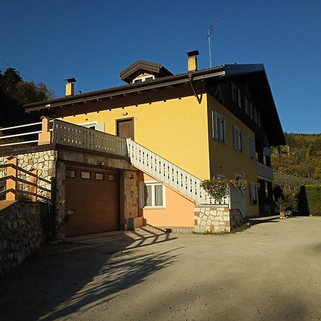 Agritur Casa Al Mulino Appartamenti Санцено Екстер'єр фото